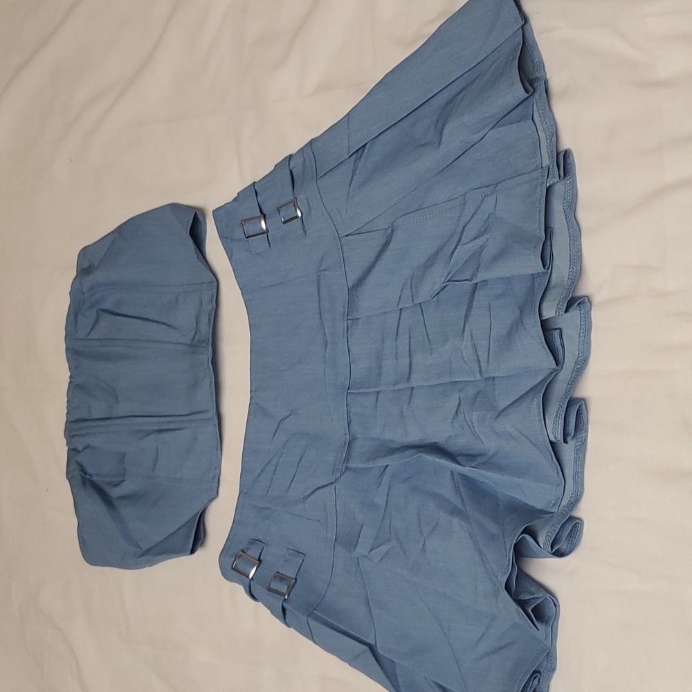 SHEIN SXY Tight Strapless Crop Top And Pleated Skirt Set in Size Large NWT
